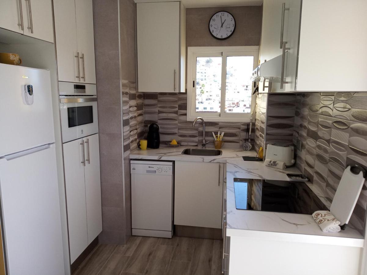 Apartment Luxury Vista Mar Y Playa Torres Del Sol B404 *